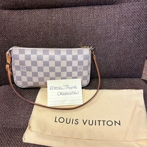 Louis Vuitton White and Tan Damier Azur Clutch
